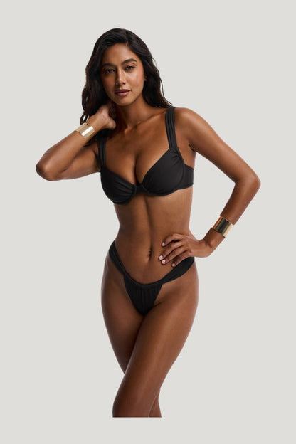 Fleur Top — model side