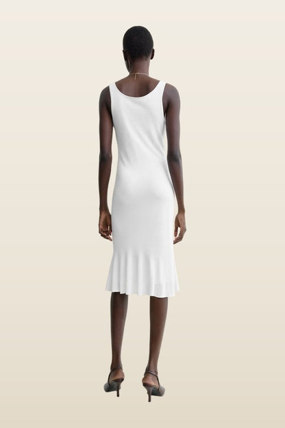 Fluted hem dress optic — model back
