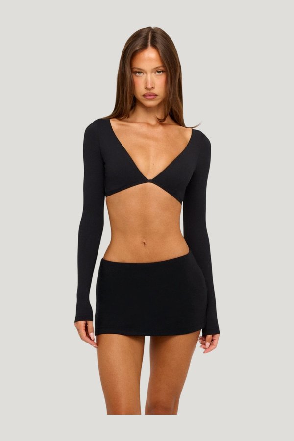 Form Contour Long Sleeve Crop — carry 2
