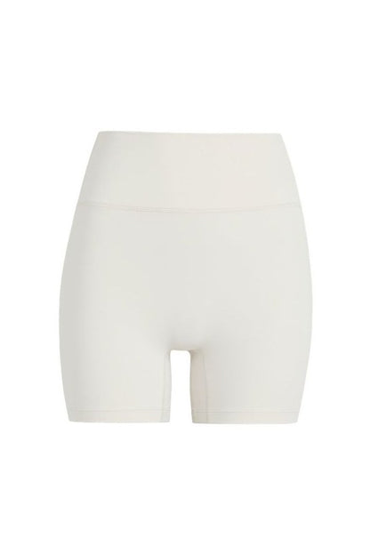 Form Invisible Scrunch High Waist Shorts | Vanilla — packshot