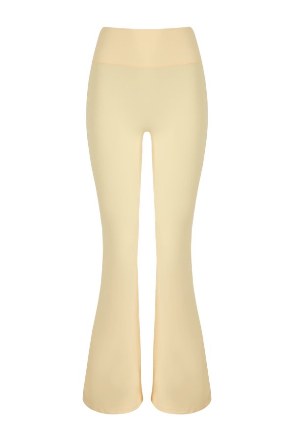 Form Invisible Scrunch Flare Leggings | Butter — packshot