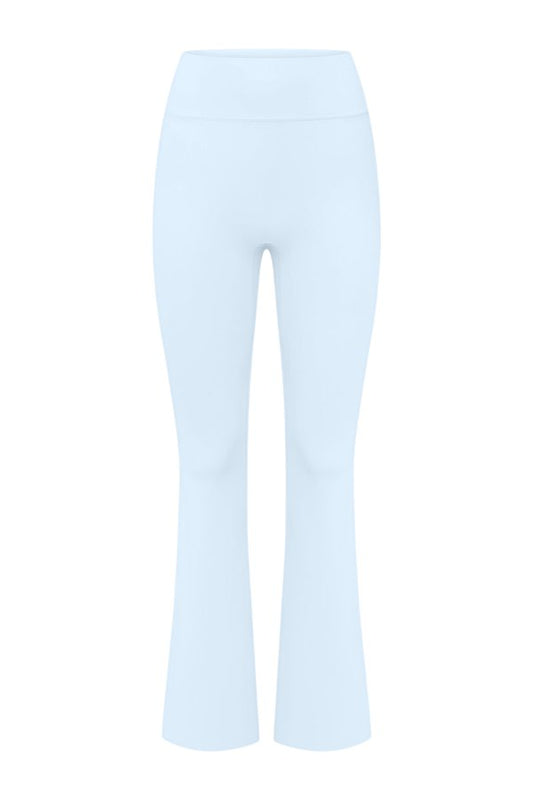 Form Invisible Scrunch Flare Leggings — packshot