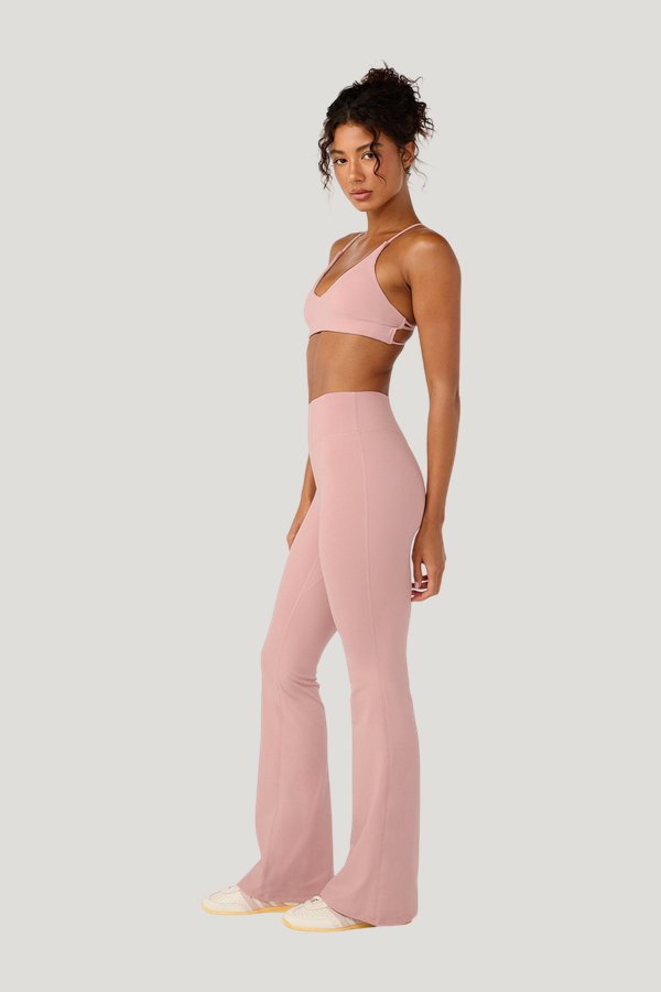 Form Invisible Scrunch Flare Leggings | Dusty — model side