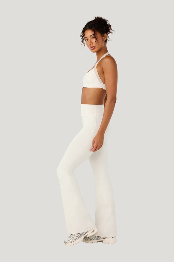 Form Invisible Scrunch Flare Leggings | Vanilla — model side