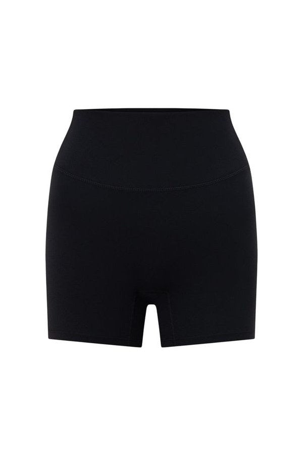 Form Invisible Scrunch Shorts — packshot