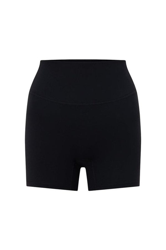 Form Invisible Scrunch Shorts — packshot