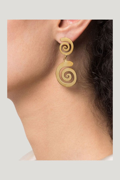 Fortuna Earrings — model front