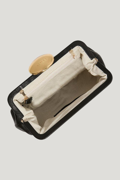 Full Circle Clutch — model side