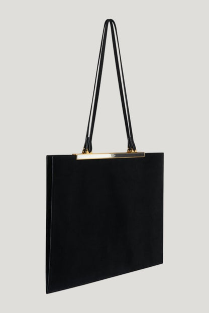 Gaia Bag Black Nubuck Leather — model side