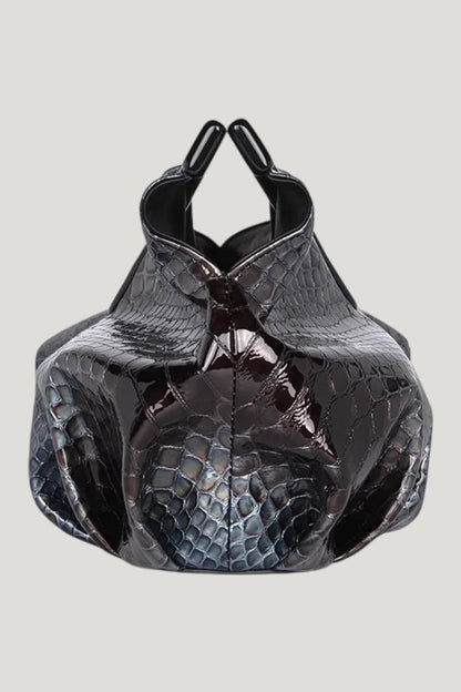 Georgia In Ombre Snake-Effect — model side