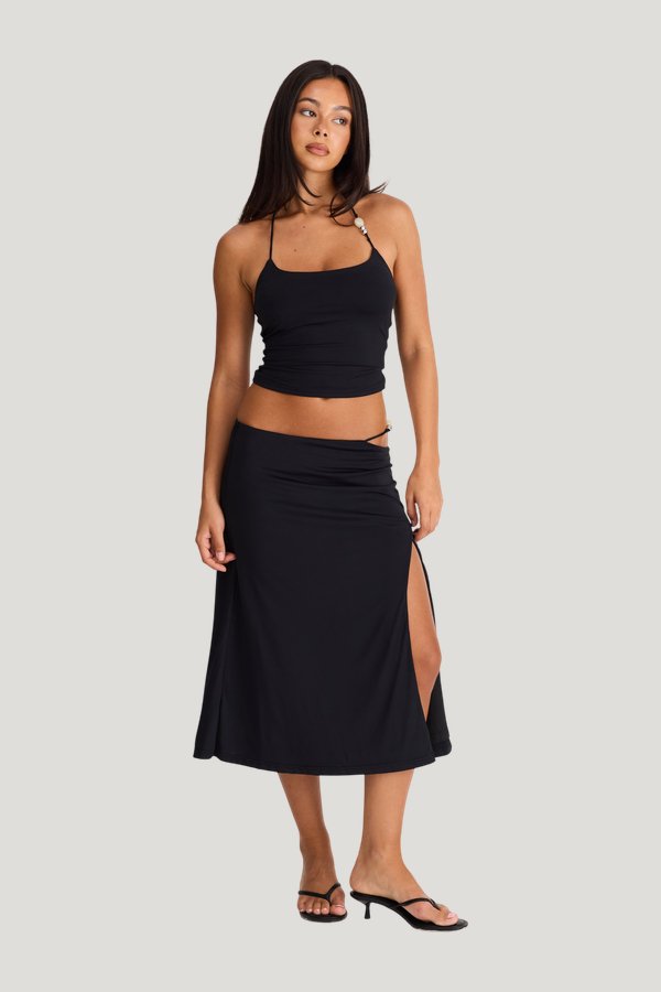 Hazel Midi Skirt — model front