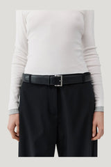 Homme Belt — model side