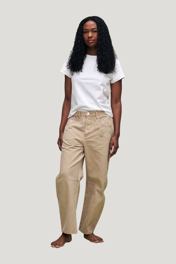 Horseshoe Jeans — model front
