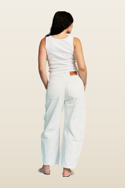 Horseshoe Jeans — model back