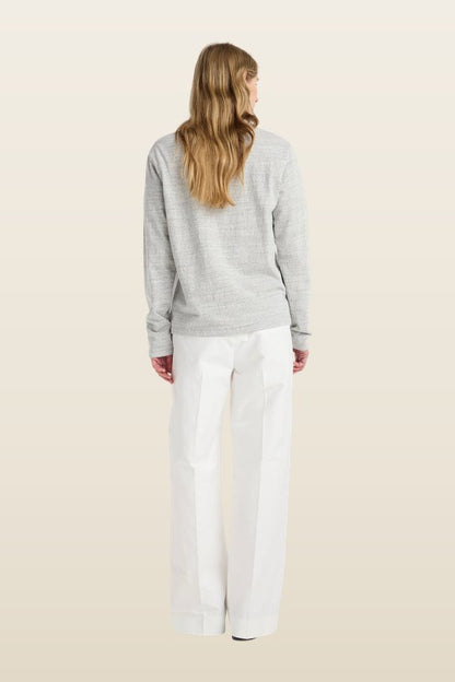 Japanese mouliné jersey long sleeve | grey mouliné — model back
