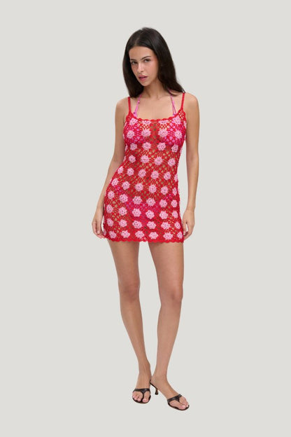 Julie Crochet Coverup — carry 2