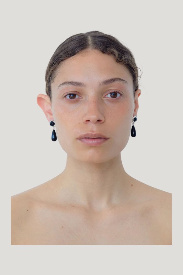 Kamma Earrings by Corali - Onyx — model side