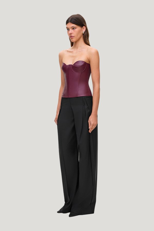 Katherine pants — model side