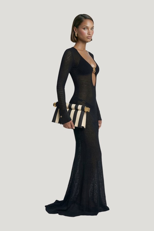 The Knit Dress — model side