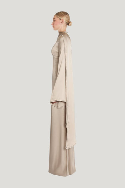 Krace Dress — model side