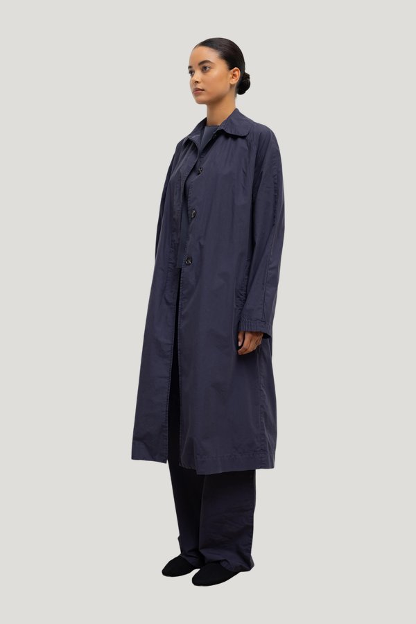 Kyoto Car Coat — model side