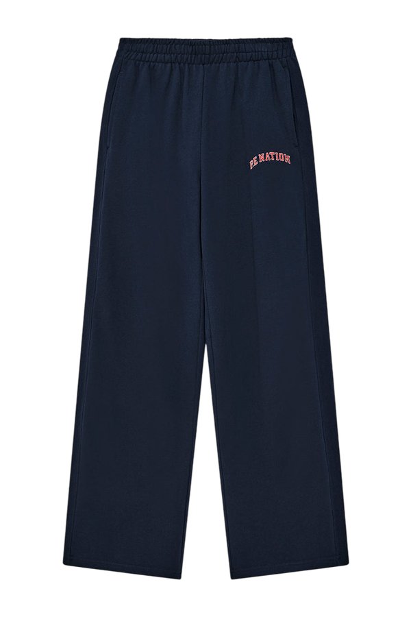 Legacy Trackpant — packshot