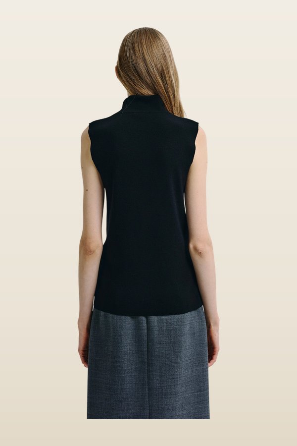 Lilou Sleeveless Turtleneck Top — carry 4
