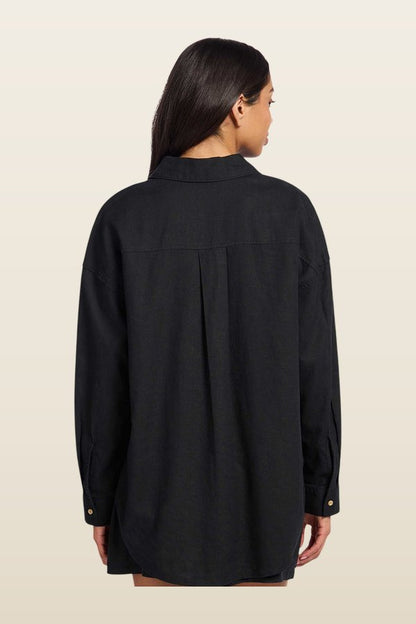 Linen Boyfriend Shirt — carry 4