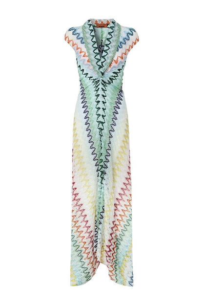 Long dress in zig zag lace — packshot