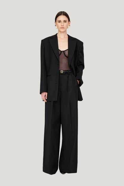 Lou Trouser - Black — model front