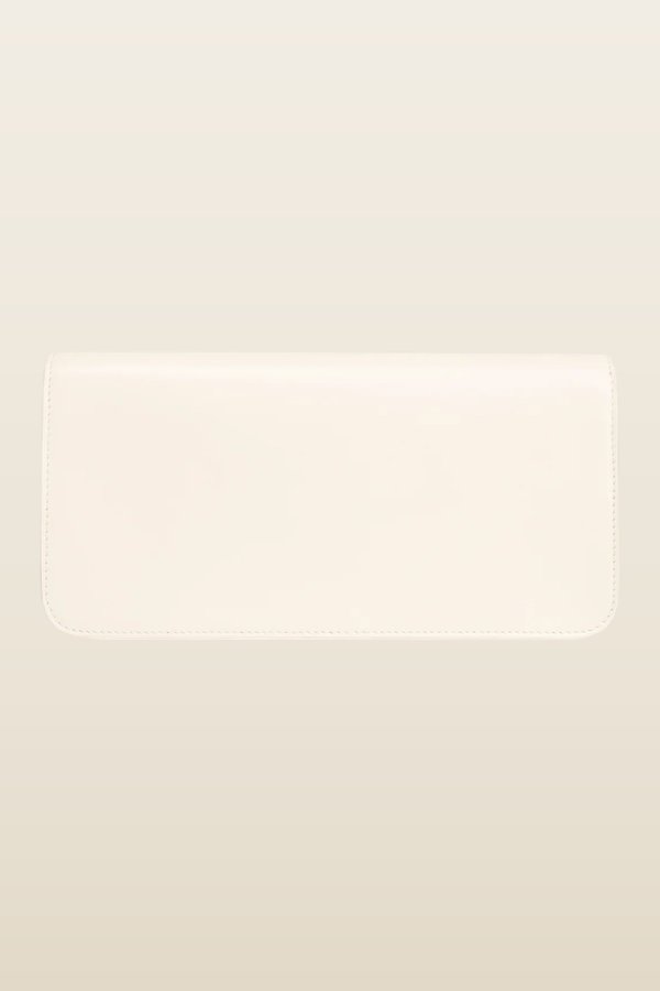 Luna In Cream Leather — model back
