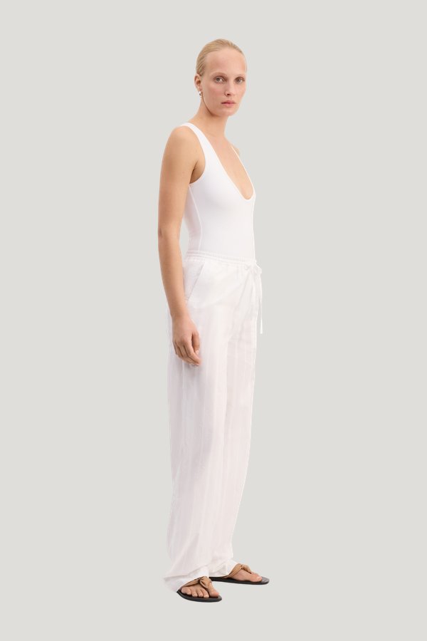 MACAO Straight-leg trousers — model side