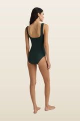 Mackinley One Piece — carry 4