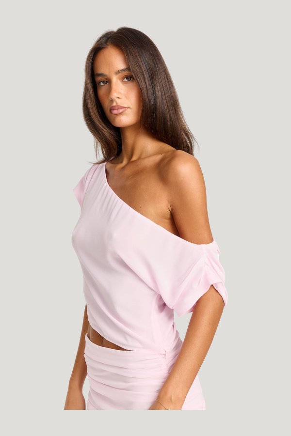 Margot Top — model side