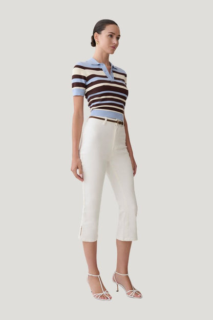 Mary Denim Capris — model side