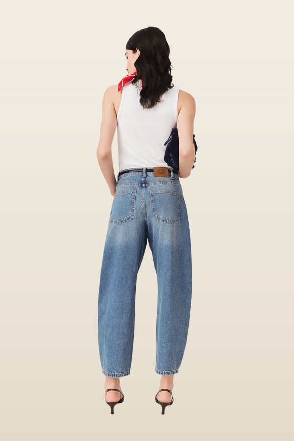Balloon jeans — model back