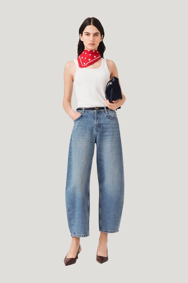 Balloon jeans — model front
