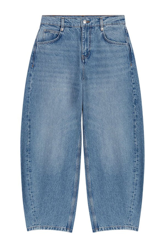Balloon jeans — packshot