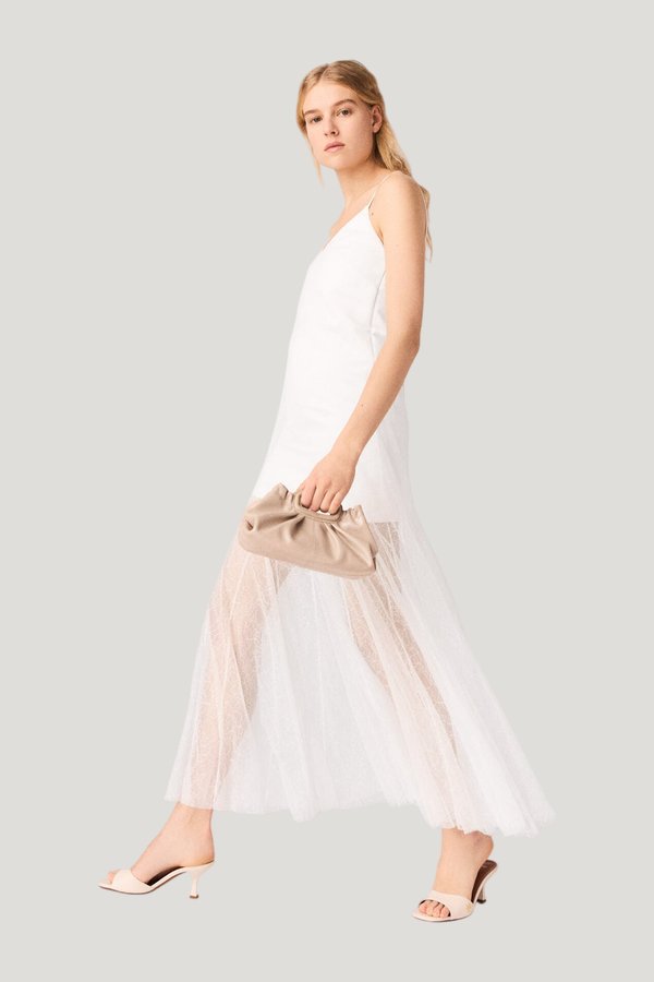 Taffeta and lace dress — model side