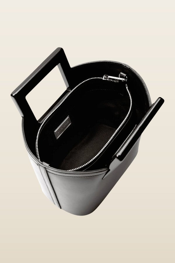 Micro Riviera In Black Leather — model back