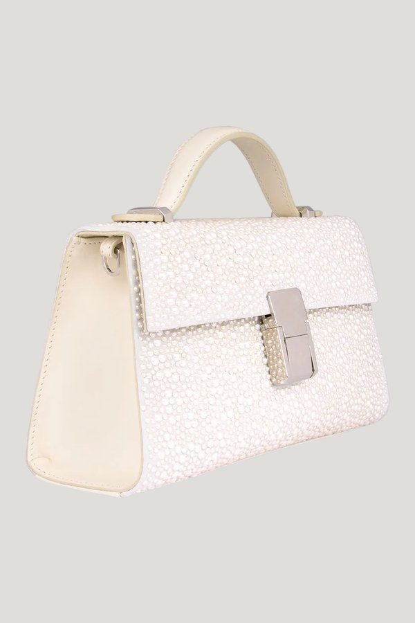 Micro Stella In Pearl — model front