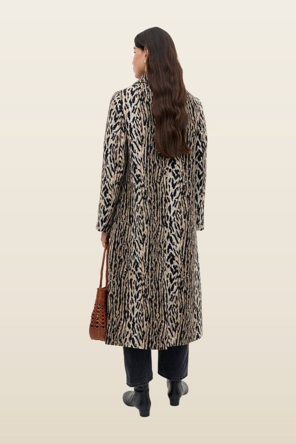 Milly - Bohemia Leopard — model back