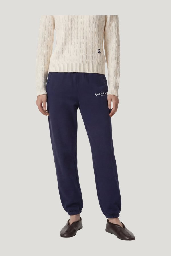 Modern Sweatpant — model side