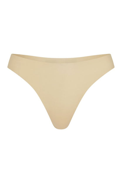Monday Invisible Thong 3 Pack - Cashmere — packshot