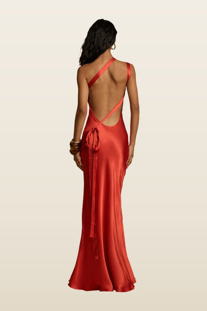 Monique Dress Rust — model back