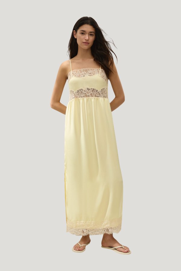 Morris Midi Dress Lucia Lace — model front