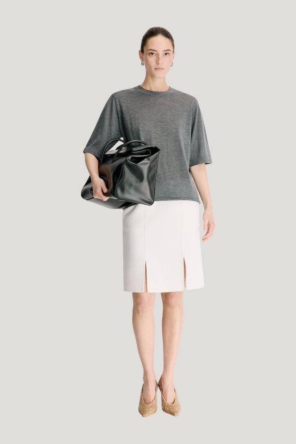 NALA LDS Fine knit cashmere top — model front