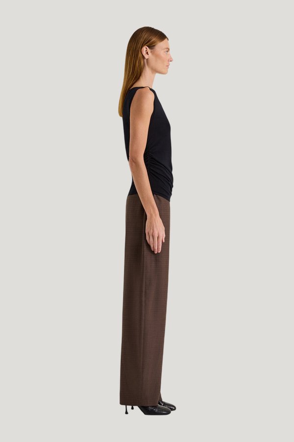 Noelia Top — carry 3