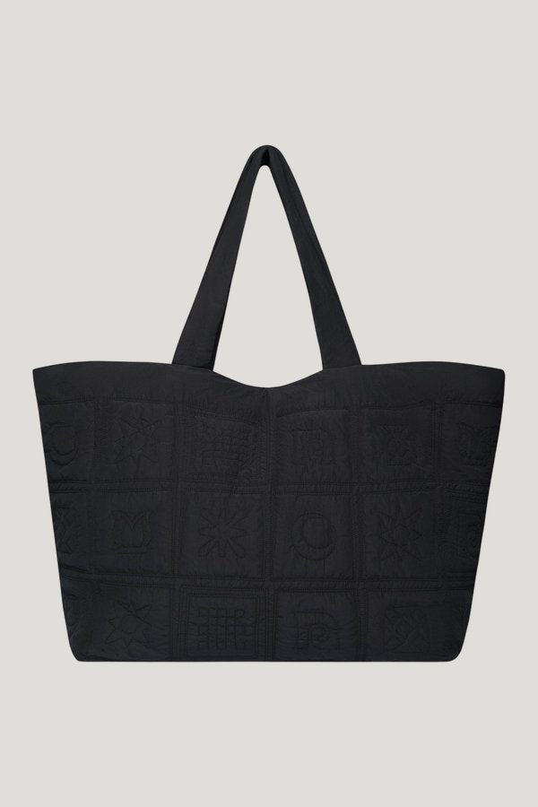 Symbol - Quilted tote bag — model front