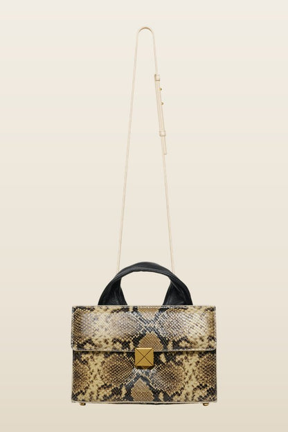 Sandi Lock - Embossed leather bag - Snake — model back